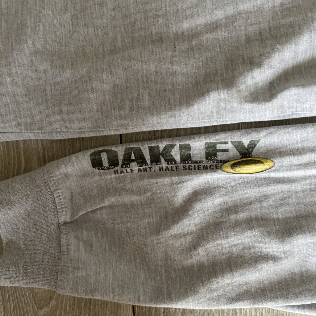 oakeley オークリー　90s　ロンT　ロゴ　デザイン　袖