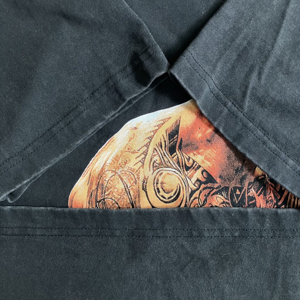 川口春奈 UFC BMF マックスホロウェイ Tシャツ