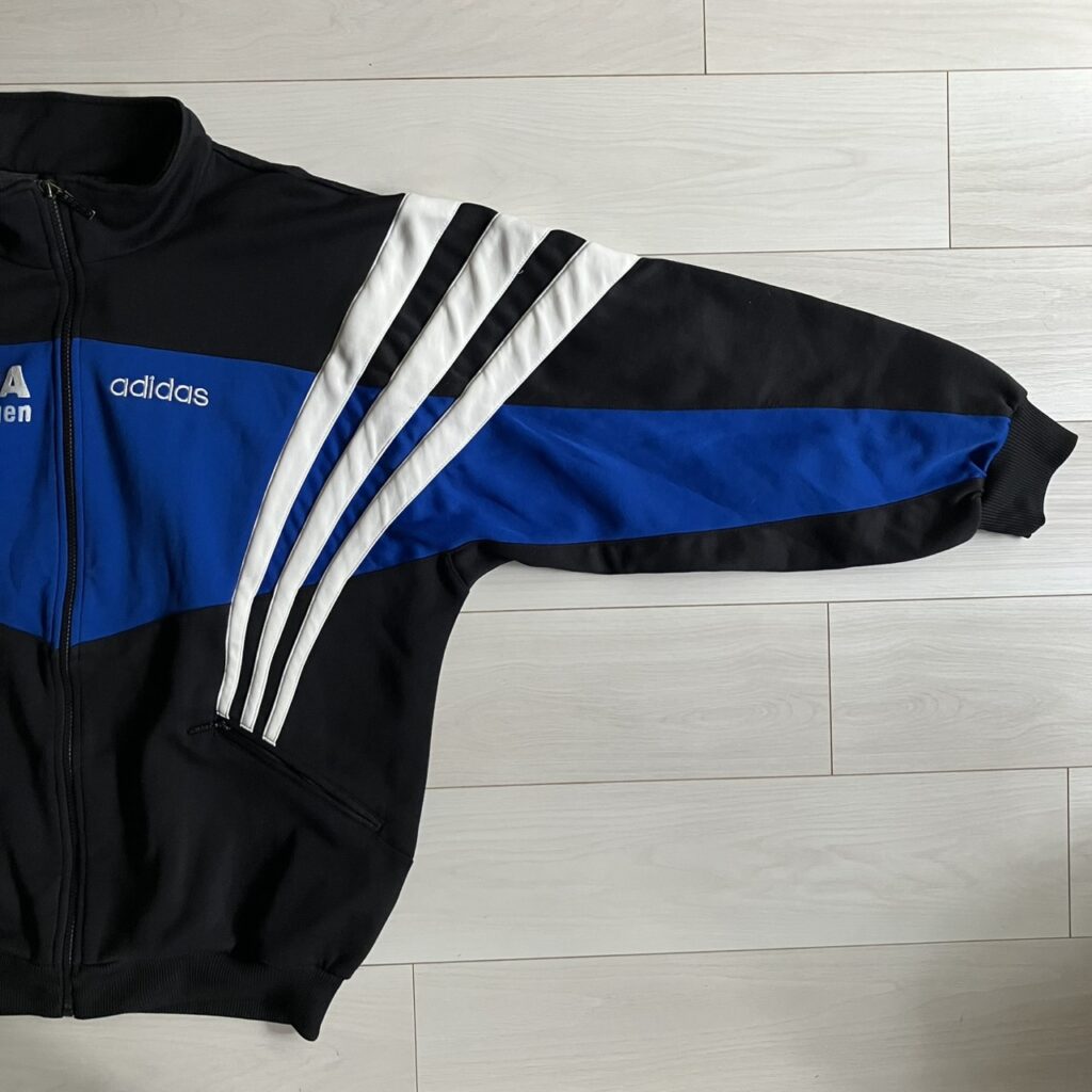 あのちゃん　あのちゃんの電電電波　 完全密着411日　アディダス　adidas トラックジャケット　ジャージ　90s