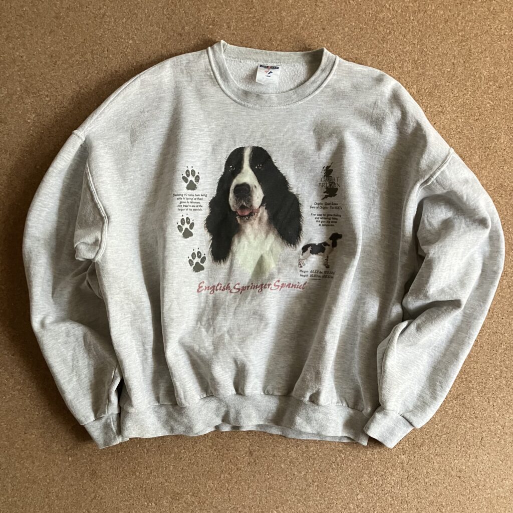 松村北斗着用の古着犬柄スウェットを買ってみた | 軟式古着部